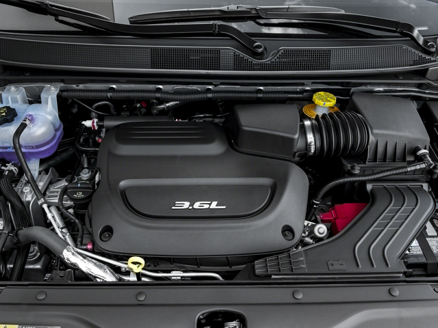 2017 Chrysler Pacifica Touring Plus photo 3