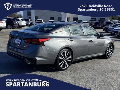 2022 Nissan Altima 2.5 SR