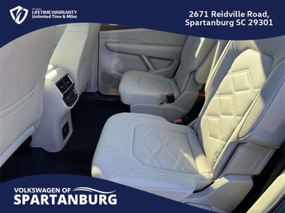 2025 Volkswagen Atlas 2.0T SE w/Technology