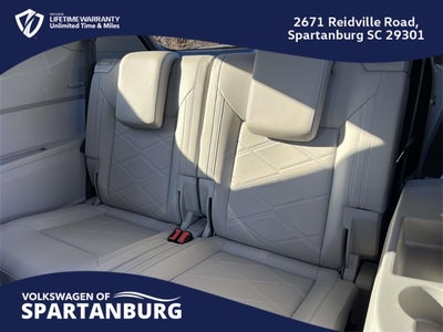 2025 Volkswagen Atlas 2.0T SE w/Technology
