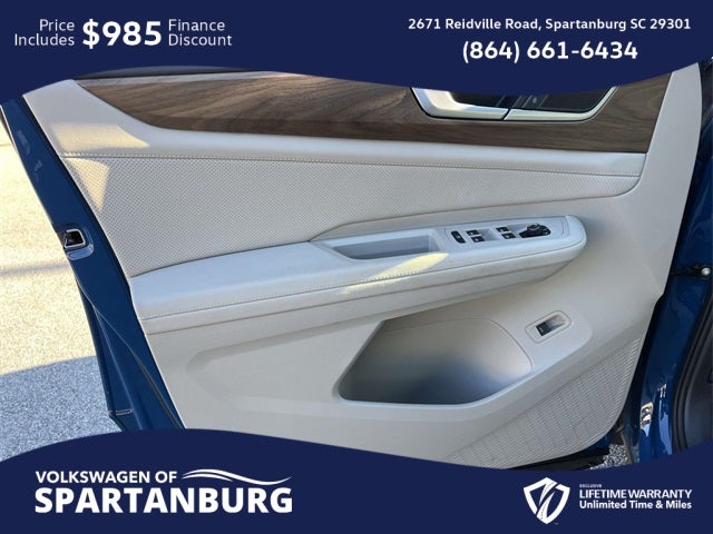 2025 Volkswagen Atlas 2.0T SE w/Technology