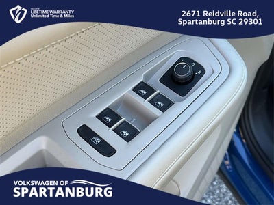 2025 Volkswagen Atlas 2.0T SE w/Technology