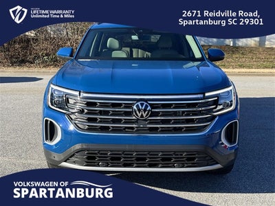 2025 Volkswagen Atlas 2.0T SE w/Technology