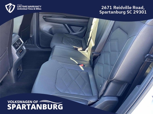 2024 Volkswagen Atlas 2.0T SE w/Technology