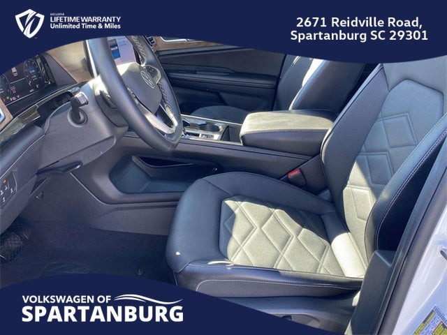 2024 Volkswagen Atlas 2.0T SE w/Technology