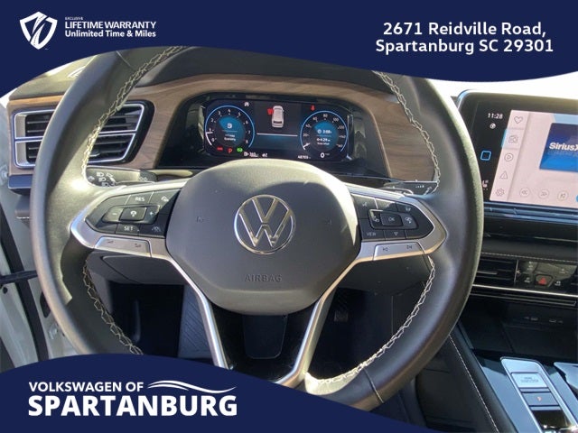2024 Volkswagen Atlas 2.0T SE w/Technology