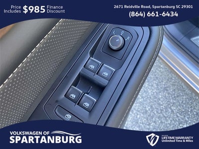 2024 Volkswagen Atlas 2.0T SE w/Technology