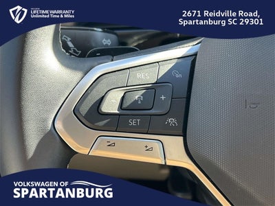 2025 Volkswagen Atlas 2.0T SE w/Technology