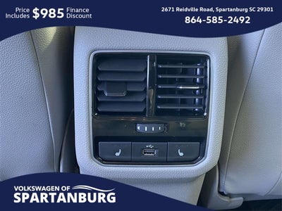 2017 Volkswagen Passat 1.8T SE w/Technology