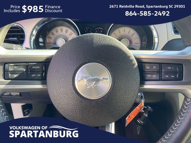 2011 Ford Mustang V6 Premium