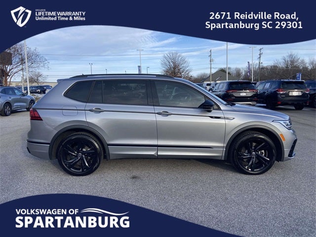 2024 Volkswagen Tiguan 2.0T SE R-Line Black