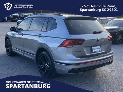 2024 Volkswagen Tiguan 2.0T SE R-Line Black