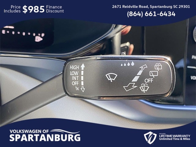 2023 Volkswagen Taos 1.5T SE