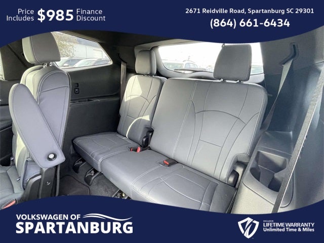 2024 Buick Enclave Essence