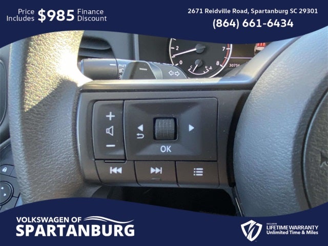 2024 Nissan Rogue SV