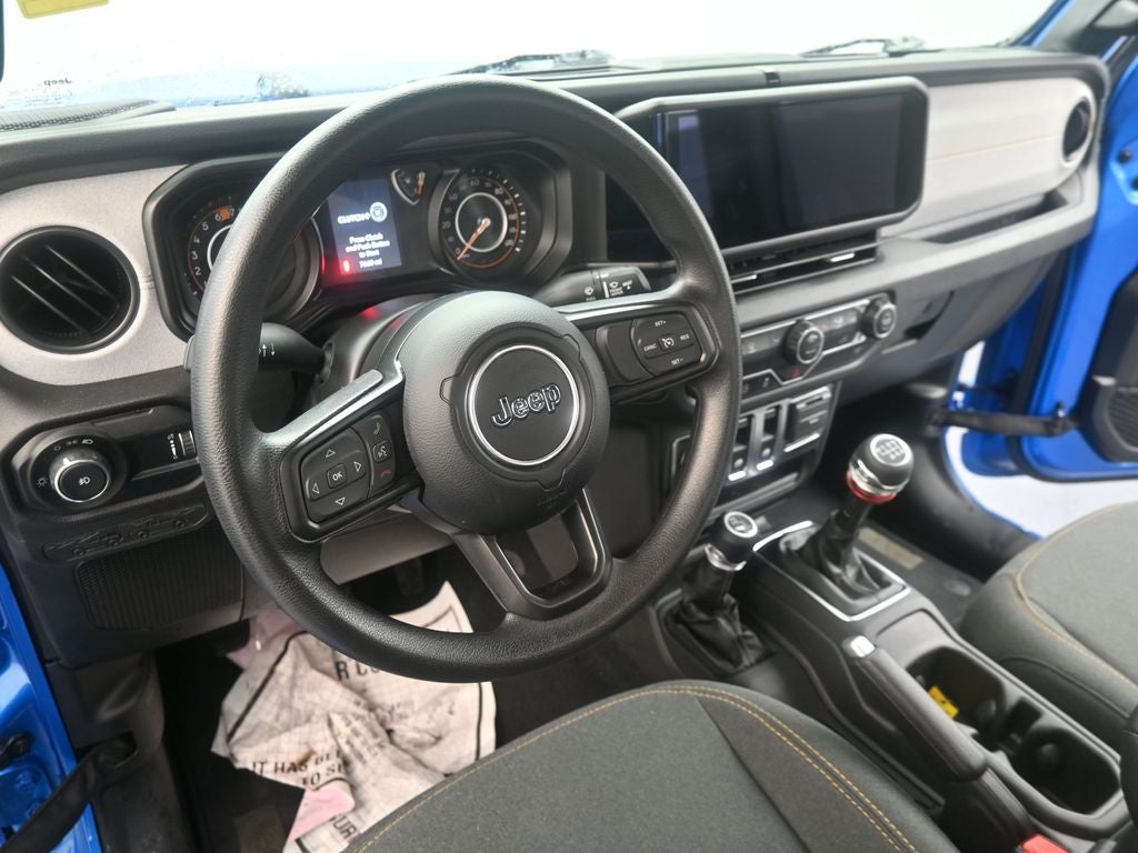 2025 Jeep Wrangler Sport