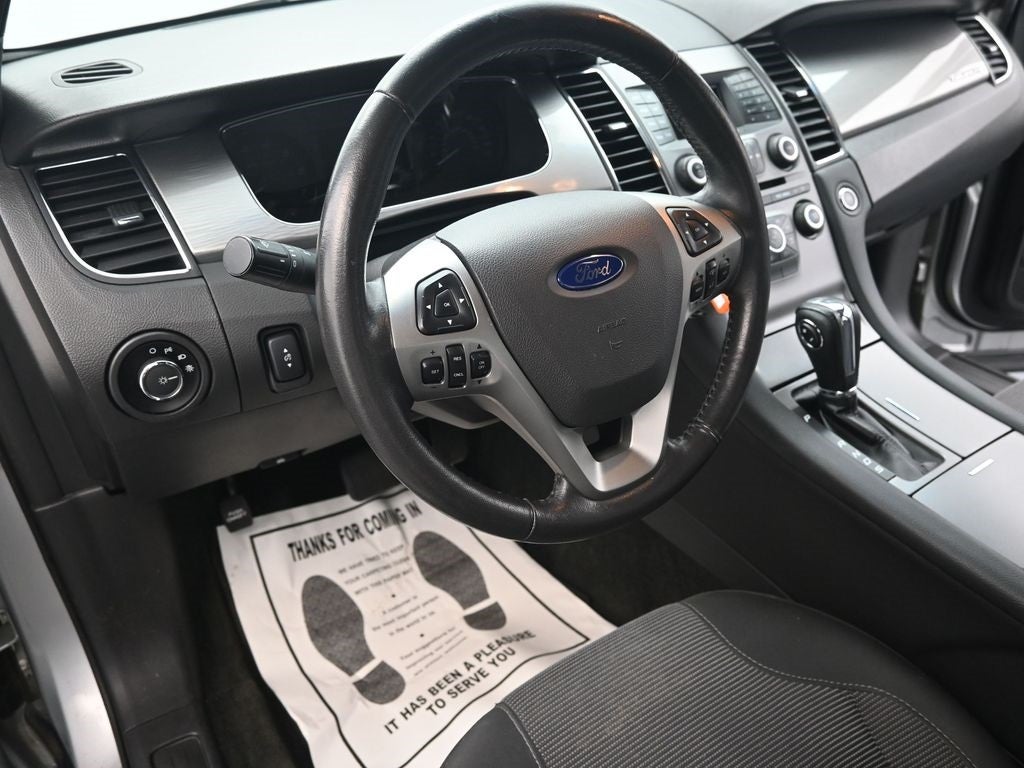 2016 Ford Taurus SEL