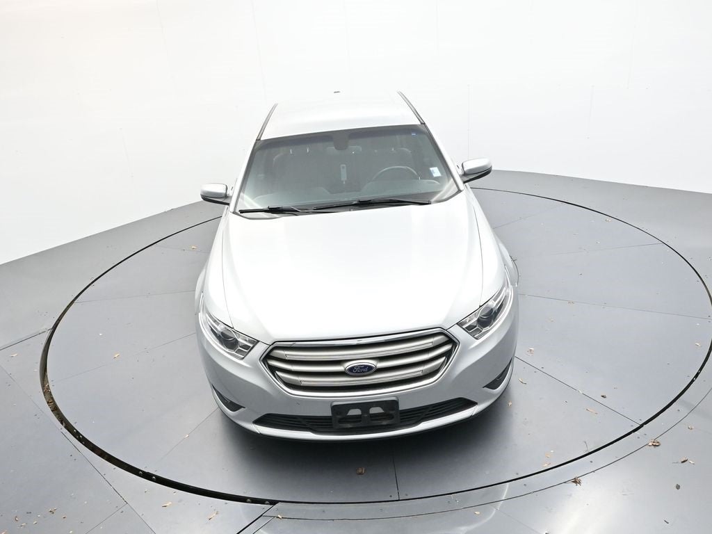 2016 Ford Taurus SEL