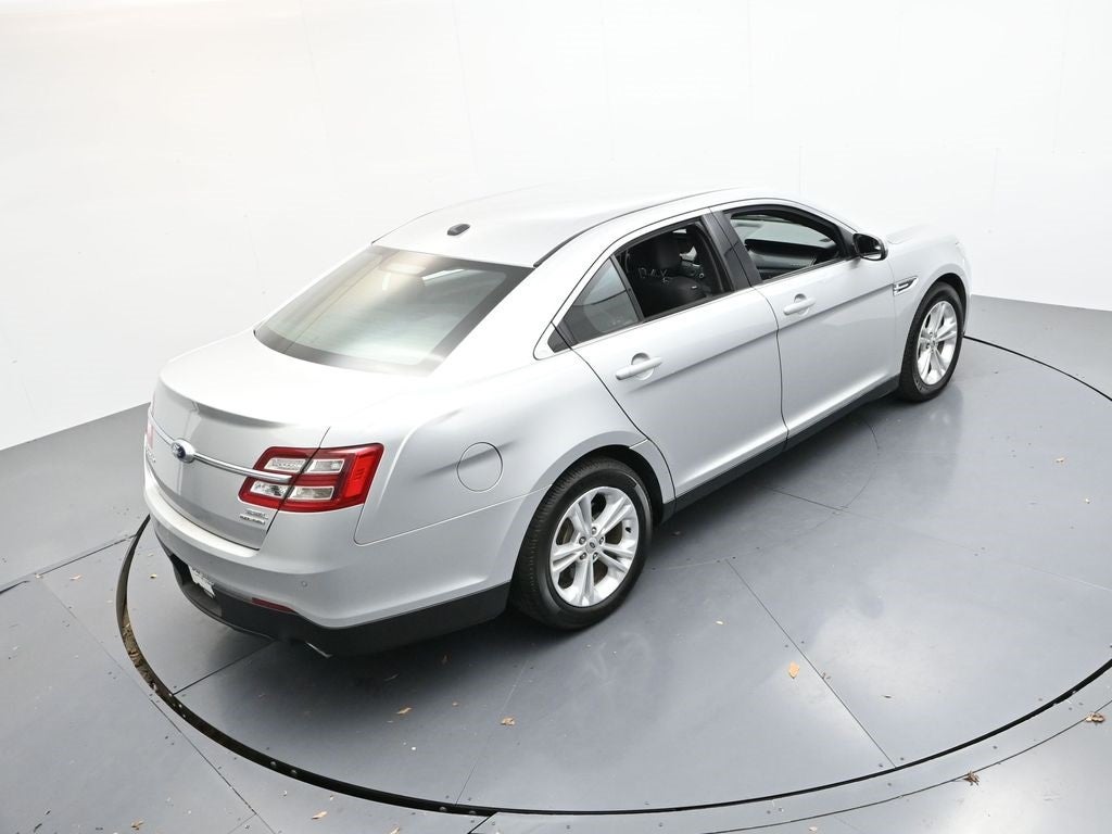 2016 Ford Taurus SEL