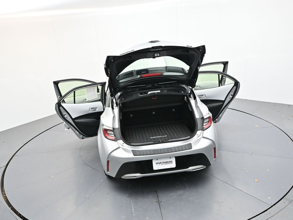 2021 Toyota Corolla Hatchback SE