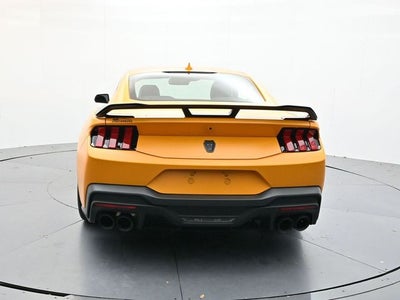 2026 Ford Mustang Dark Horse