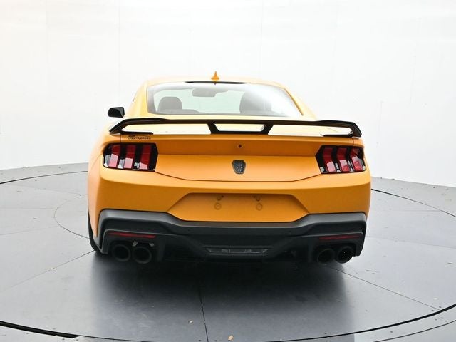 2026 Ford Mustang Dark Horse