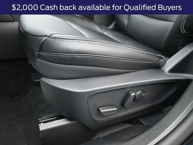 2026 Ford Escape Hybrid Platinum