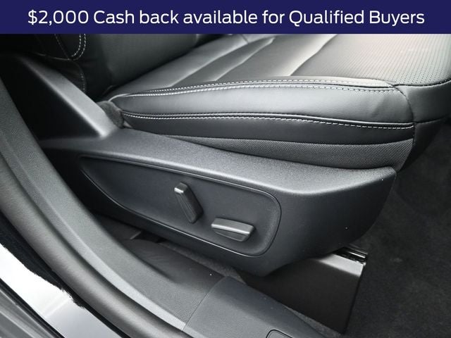 2026 Ford Escape Hybrid Platinum