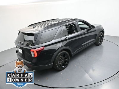 2024 Ford Explorer ST-Line