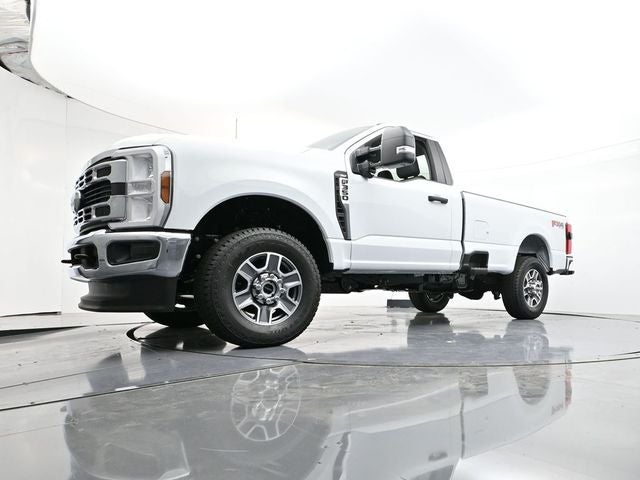 2025 Ford F-350SD XLT