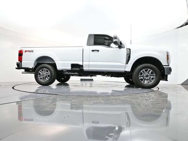 2025 Ford F-350SD XLT