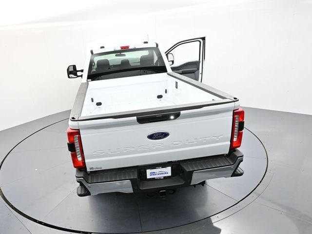 2025 Ford F-350SD XLT