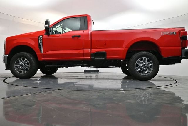 2025 Ford F-350SD XLT