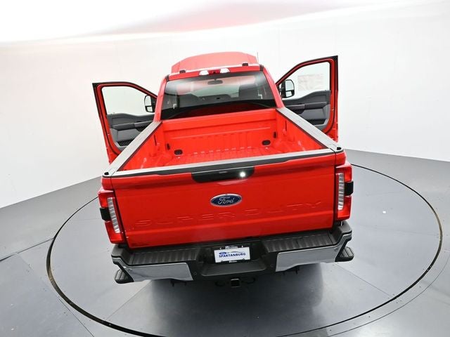 2025 Ford F-350SD XLT
