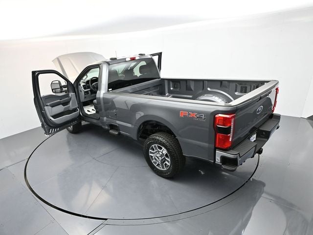 2025 Ford F-350SD XLT