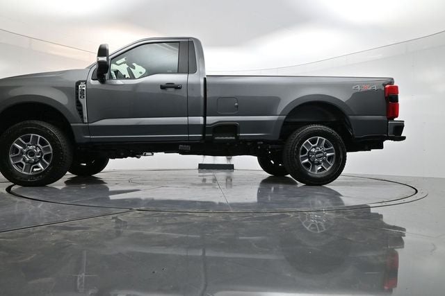 2025 Ford F-350SD XLT
