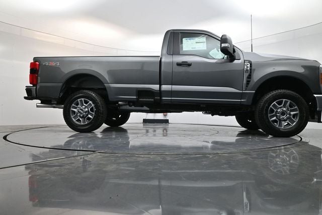 2025 Ford F-350SD XLT