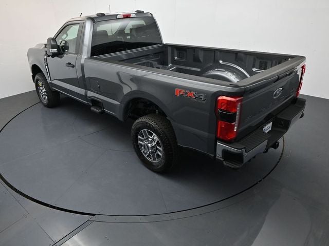 2025 Ford F-350SD XLT