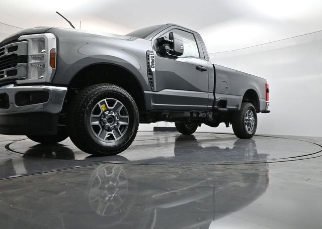 2025 Ford F-350SD XLT