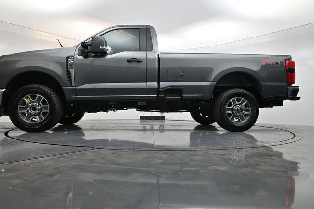 2025 Ford F-350SD XLT