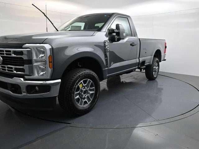 2025 Ford F-350SD XLT