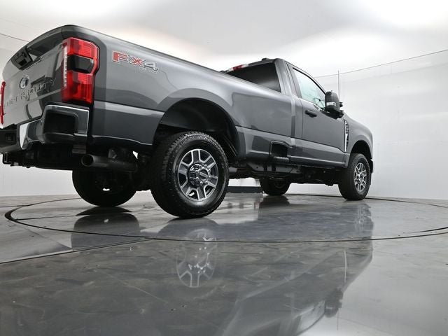 2025 Ford F-350SD XLT