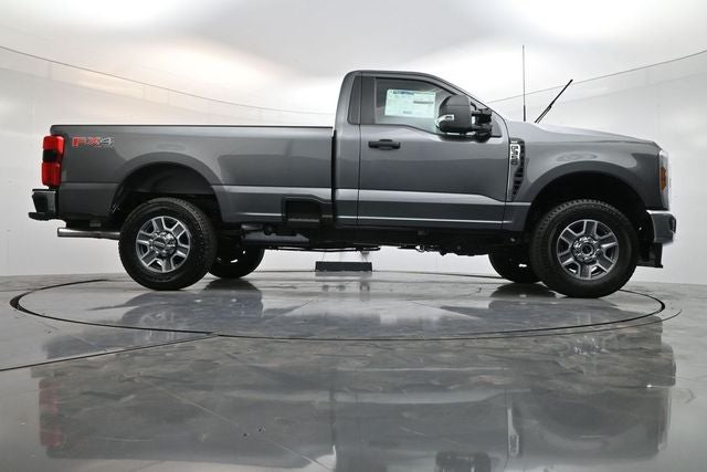 2025 Ford F-350SD XLT