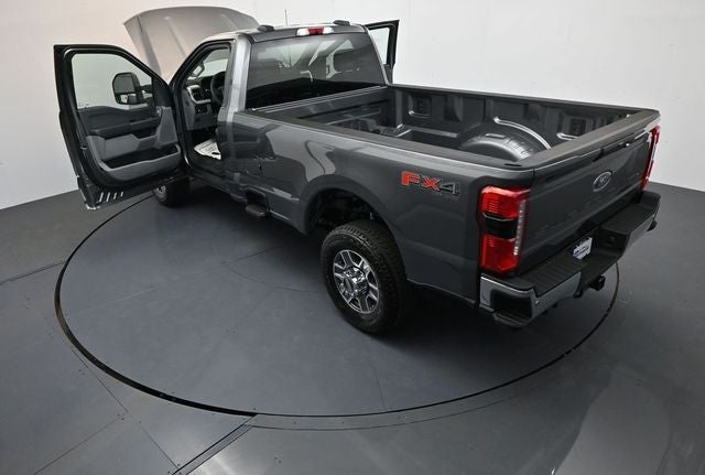 2025 Ford F-350SD XLT