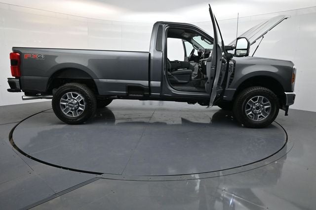 2025 Ford F-350SD XLT