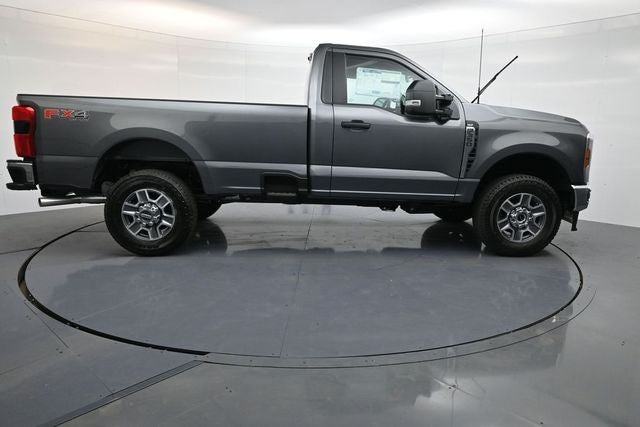 2025 Ford F-350SD XLT