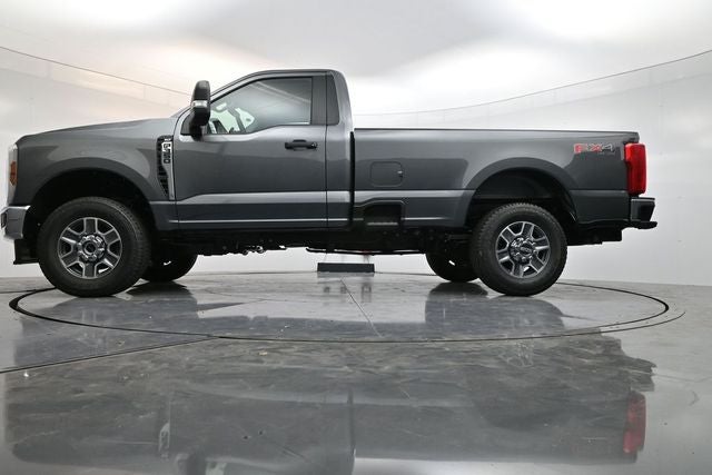2025 Ford F-350SD XLT