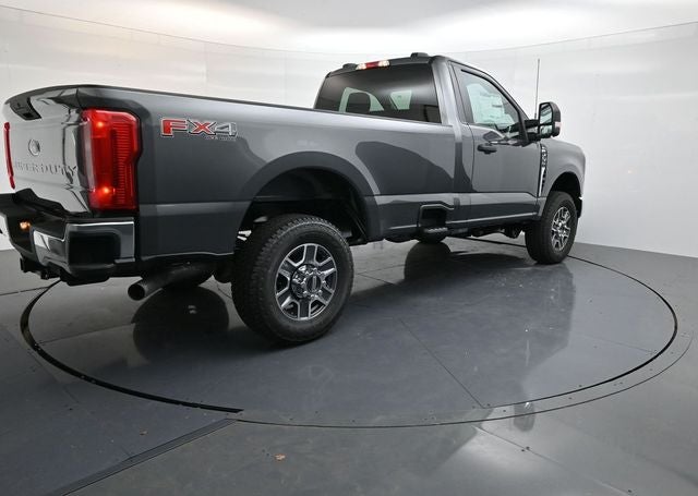 2025 Ford F-350SD XLT