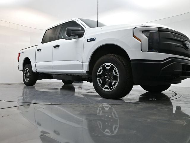 2024 Ford F-150 Lightning Pro