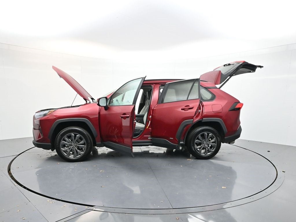 2023 Toyota RAV4 Hybrid XLE Premium